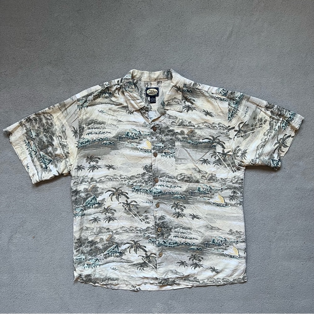 Men's Vintage Tommy Bahama Silk Hawaiian Village Button Up Shirt Size-Large
